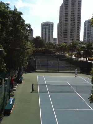 4 hard courts and 4 clay courts