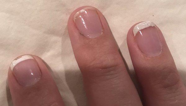 Gel French manicure, tip completely came off.  This is 3 days post manicure! They began chipping the next day!