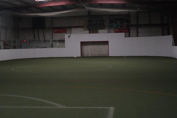 Indoor field