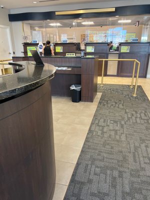 Lobby & counter