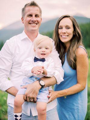 Gorgeous family portrait during mountain photoshoot in Breckenridge.