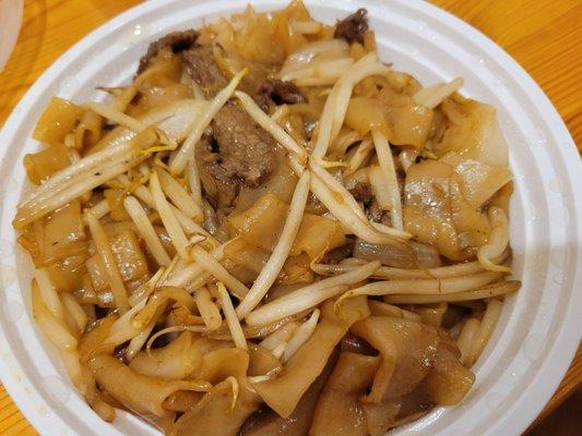 Beef chow fun