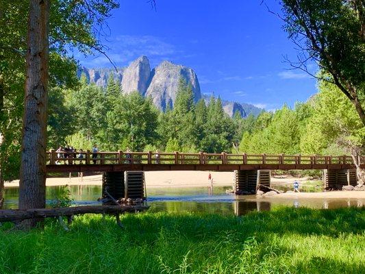 Yosemite valley floor meadows