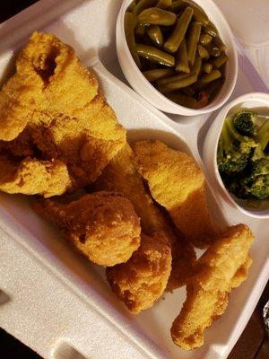 Fish Lovers meal, flounder-fish tenders-fried fillet, green beans and broccoli