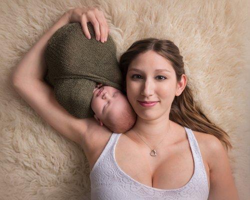 newborn photography - mother and child