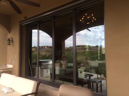 Fountain Hills - Clean Exterior Window Pane