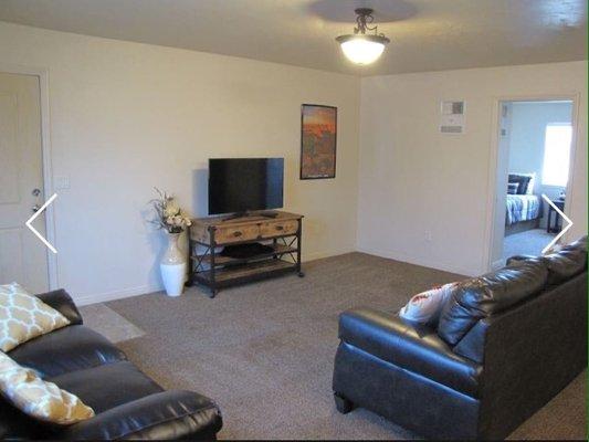 Spacious living room so relax and watch Netflix