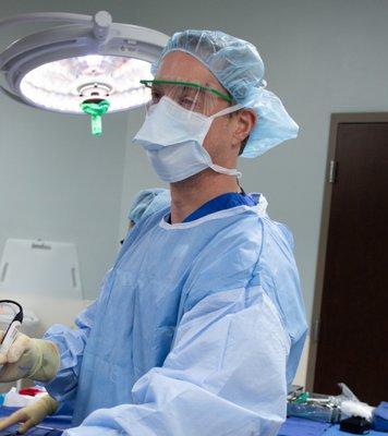 Dr. Chad Price, surgery of the knee, shoulder, and hip