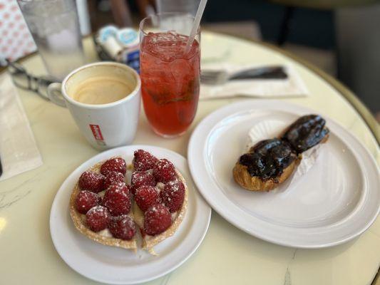 Cappuccino, pomegranate mojito, raspberry tart, Nutella eclair.