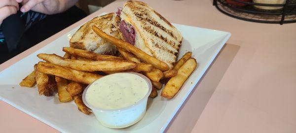 Reuben with fries