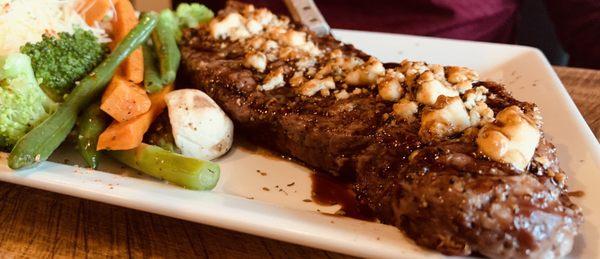 New York Strip topped with Gorgonzola with Mixed Vegetables and Parmesan Potatoes