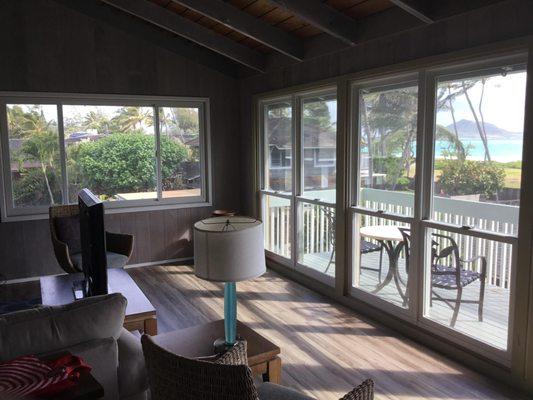 Sunroom windows in Hawaii by Sunburst.