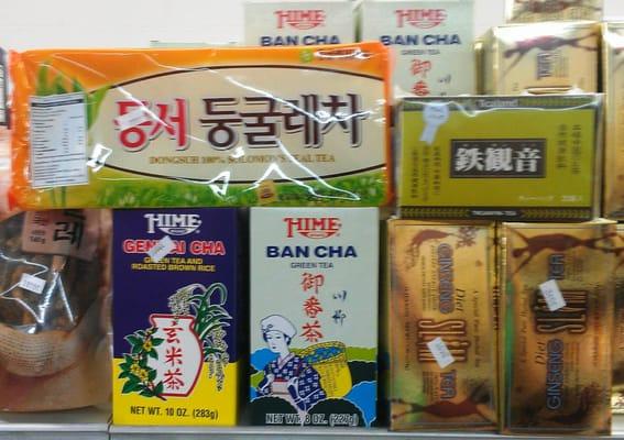 A snapshot of Choi's tea selection...one picture of the storefront is enough.