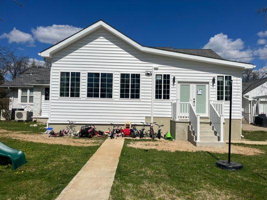 Work done, concrete,siding, vinyl railing, roofing , custom windows, glass doors.