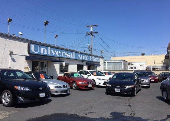 Universal Auto Plaza