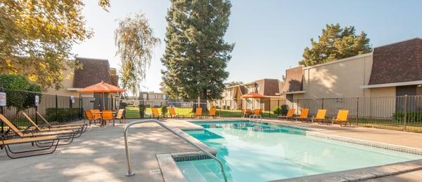 Come relax and swim in the Bella Pointe Pool.