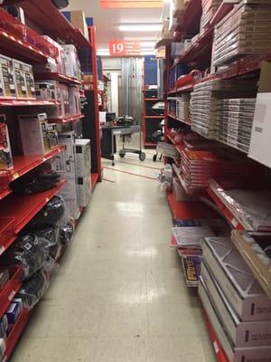 Will's Do-It-Best Hardware of Medfield -- 75 West Street, Junction @ North Meadows Road / Route 27, Medfield          Interior