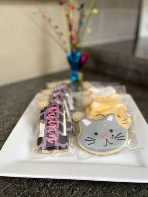 Custom cookies for my daughter 1st birthday - cat theme