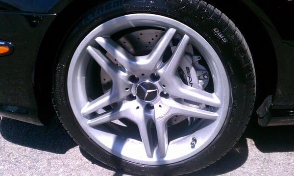 FACTORY OEM MERCEDES WHEEL REFINISHED