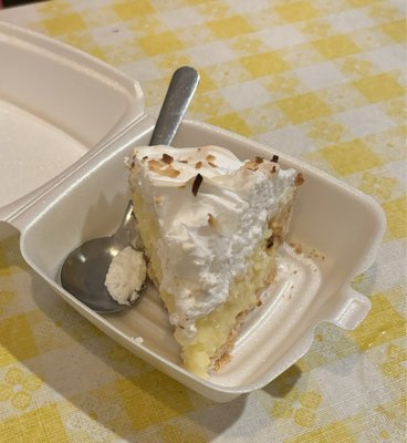 Coconut cream pie