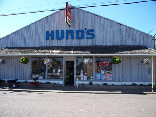 Hurd's Custom Machinery Inc. storefront.