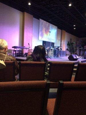 Calvary chapel meadow mesa. Getting ready to worship!