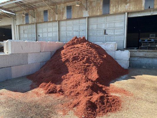 Vivid Red mulch