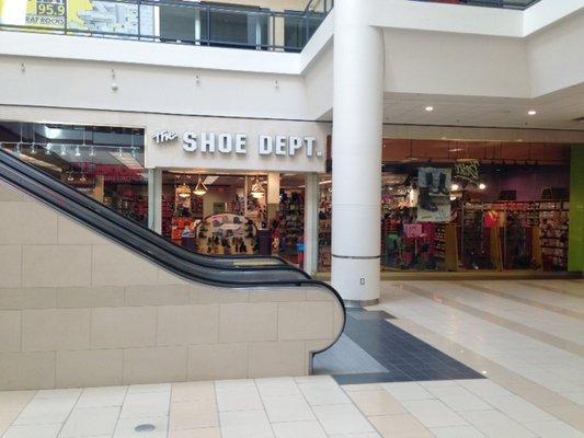 The Shoe Dept