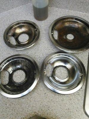 Drip pans on the kitchen that were not replaced before I moved in. It took management weeks to order new drip pans.