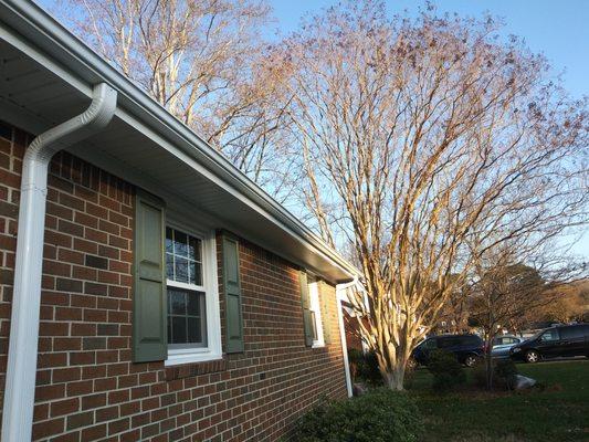 Soffit Trim Wrap Install with Seamless Gutters and Gutter Guard