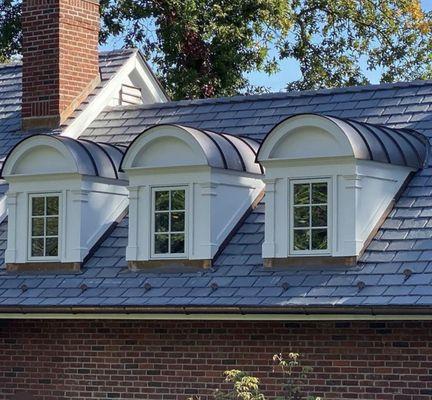 JJ Roofing Sinding & Gutters