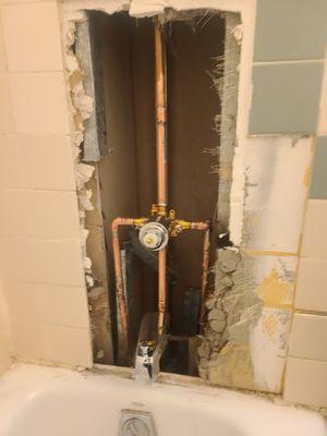 Shower Valve Install and Repair in Queens, Brooklyn, Manhattan, and the Bronx