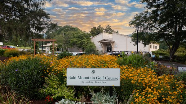 Bald Mountain Golf Course Exterior Pro Shop