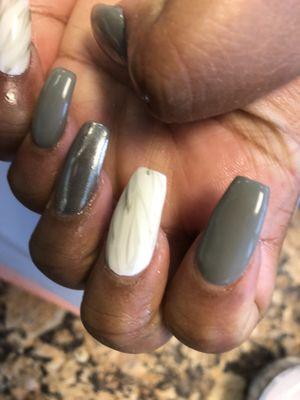 Grey marble nails