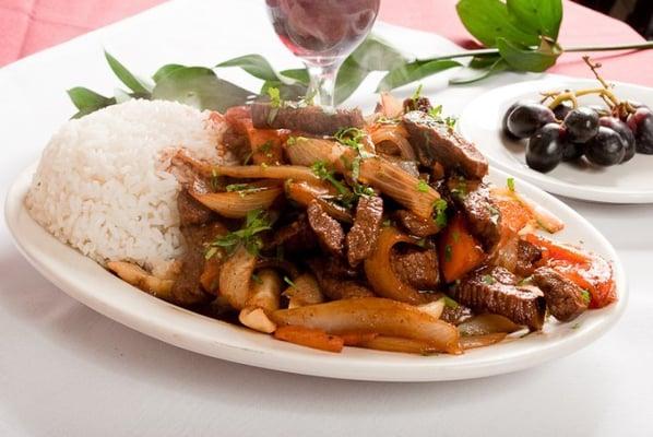 lomo saltado