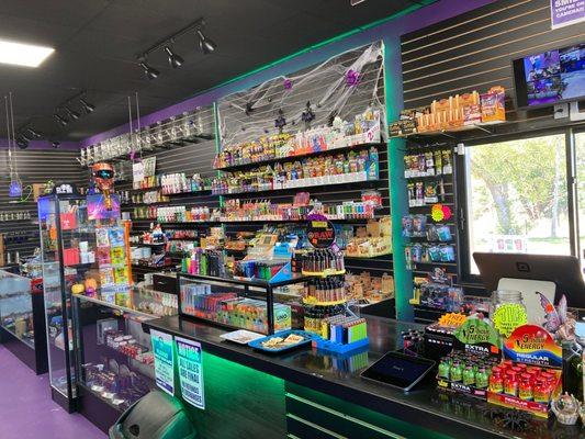 Easy's Smoke Shop