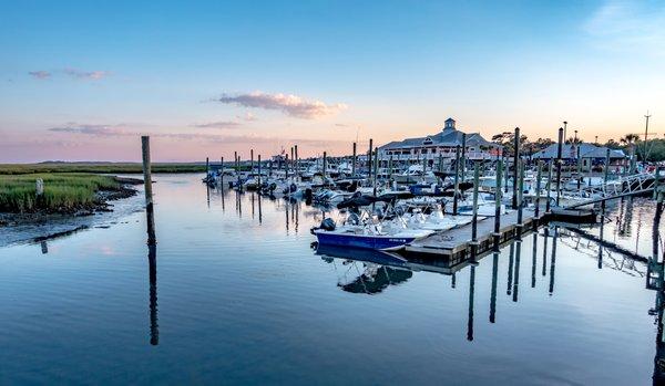 Murrells Inlet, South Carolina - Boating, Dining, Shopping & Nightlife. What more could you ask for?