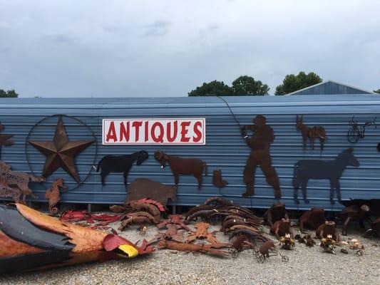 Side of one of the shed - display rooms.