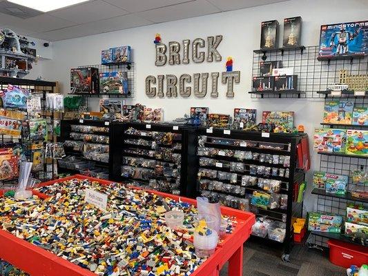 Brick Circuit Toy Store - bulk bins and specialty pieces!