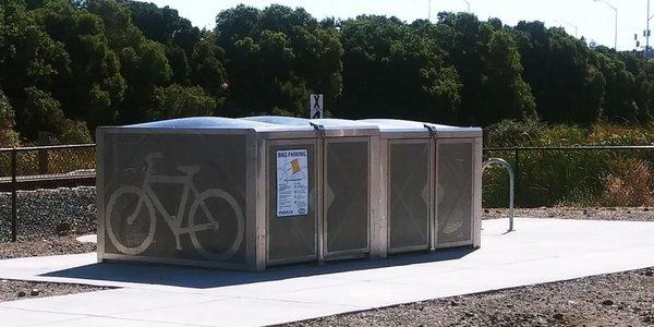 Bicycle lockers. Are these free