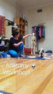 Nicole Teaching anatomy and biomechanics