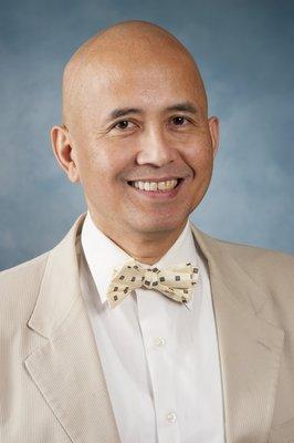 Francisco L Yuvienco, MD, Facp