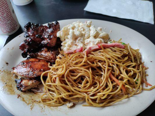 Bbq chicken, noodles, and yummy mac salad!