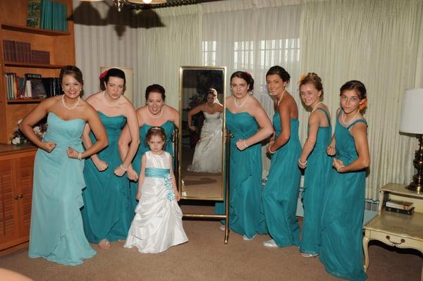 Girls just want to have fun at a wedding in Youngstown Ohio!