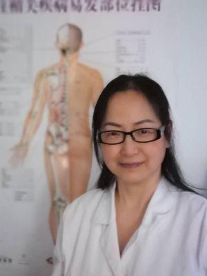 Dr. Dan Li - Acupuncturist & Herbalist