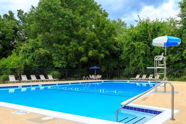 Sparkling swimming pool