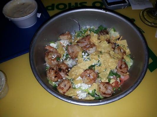 Grilled Shrimp Big Salad. Ya uh huh!! Nom. It's a Fuzzy's night with my honey, Kathie.