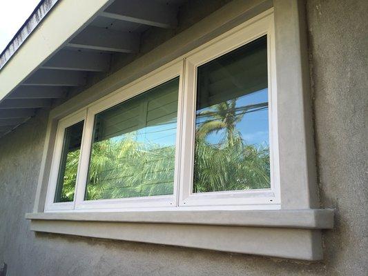 Vinyl casement windows