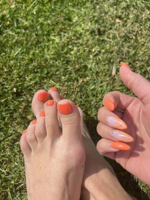 Extension hard gel and gel pedicure