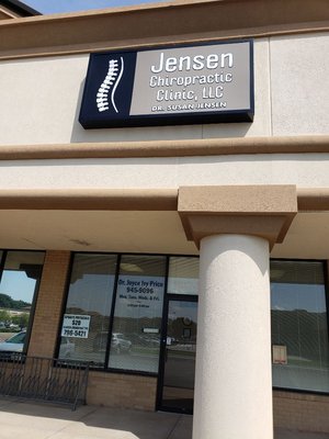 Store front of Jensen Chiropractic